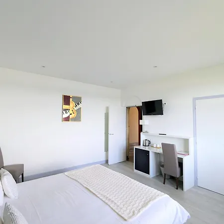 Hotel Uhainak 3*